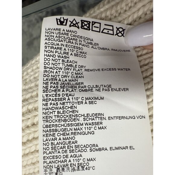 Maison Margiela MM6 Ribbed Knit Beanie With Embroidered "6" Logo In Cream - Picture 7 of 11